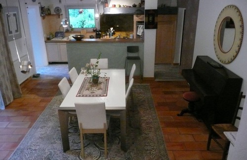 Domazan Villa | Villa with trees 130 m2 in the vineyards with large swimming pool