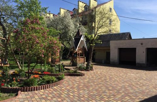 Truskavets Hotel | Villa Yaryna