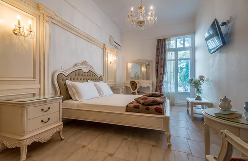 Adamas House | Villa Zampeta