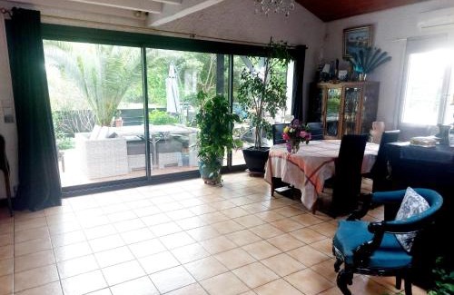 Gujan-Mestras House | VILLA Zaphira CHAMBRES HOTES