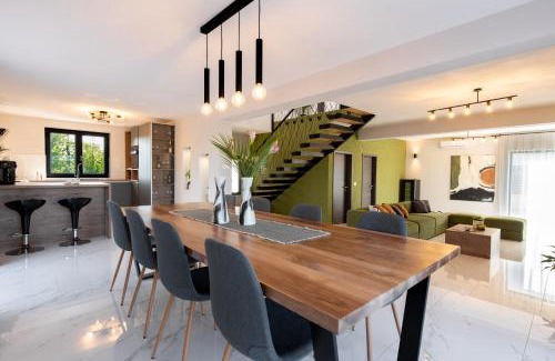 Santalezi Villa | Villa Zara