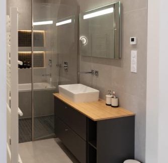 Fargues-Saint-Hilaire Villa | Villa Zenorya