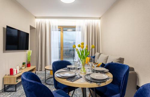 Szklarska Poreba Apartment | Villa6 Szklarska Poręba- budynek główny hotelu -widok na góry-duże tarasy