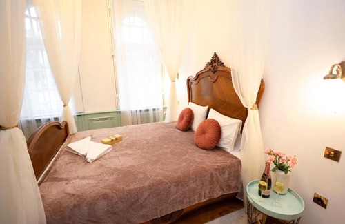 Eger Bed & Breakfast | Villabaroque_Eger