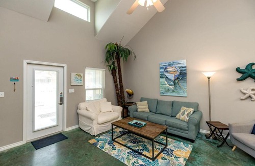 Corpus Christi Villa | Village by the Beach B917K