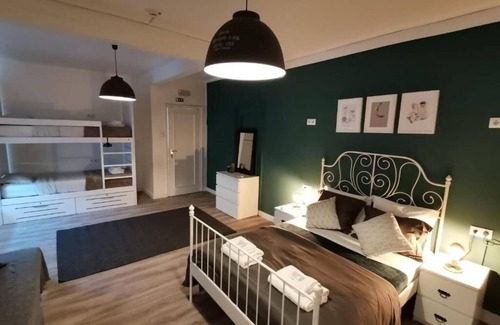 Cascais House | Village Cascais Guest House