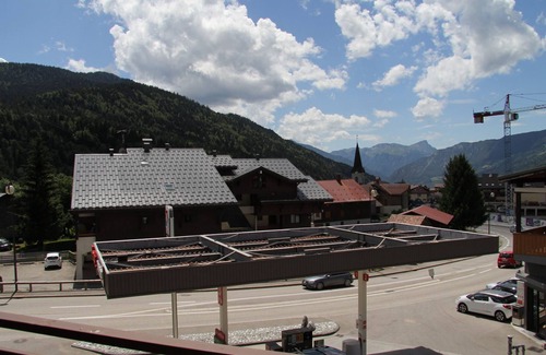 Saint-Jean-de-Sixt Apartment | Village Center Apartment with Balcony and Parking in St Jean de Sixt, Near La Clusaz