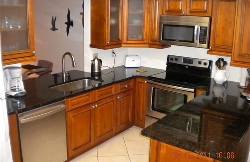 Sarasota Villa | Village Des Pins in Sunny Sarasota