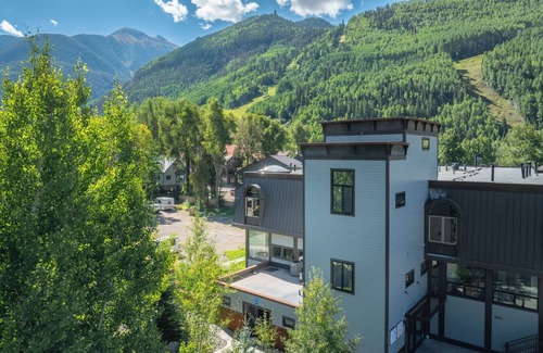 Telluride Apartment | Village Hideaway, Telluride convenience steps to skiing and downtown!