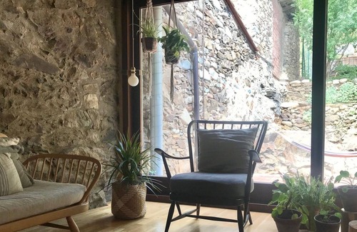 Sant Julia del Llor I Bonmat House | Village house in nature