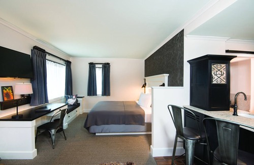 Asheville Hotel | Village Hotel on Biltmore Estate