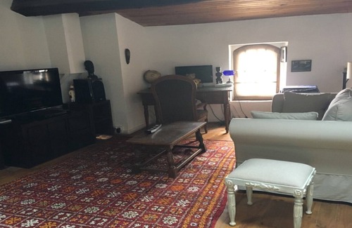 Roujan House | Village house between sea and mountain