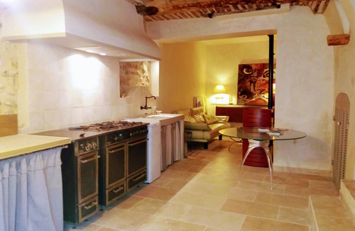 Roumoules House | Village house with roof terrace