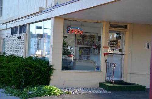 Green Bay Hotel | Village Inn Green Bay