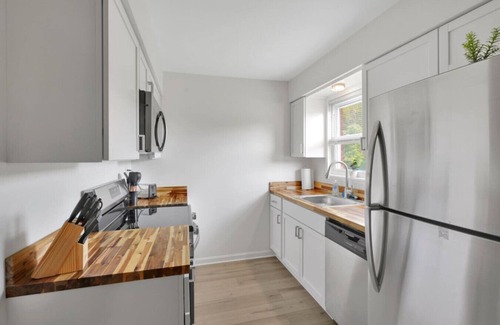 Newburgh Apartment | Village Lane Retreat!