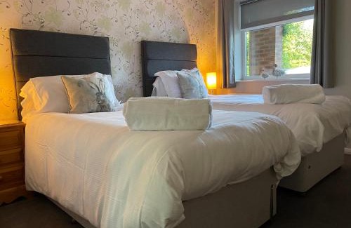 Woodhall Spa Hotel | Village Limits Bed and Breakfast Rooms