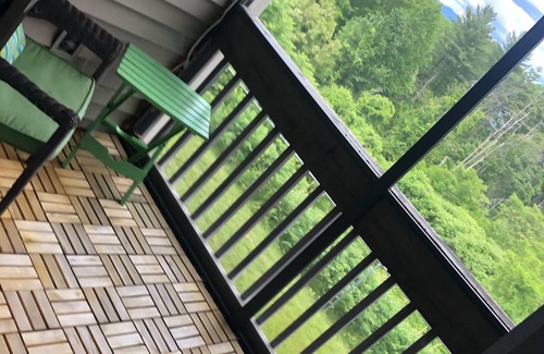 Weirs Beach Condo | Villages at Winnipesaukee, walk to Weirs Beach, Ski Gunstock, or Hike Mt. Major!