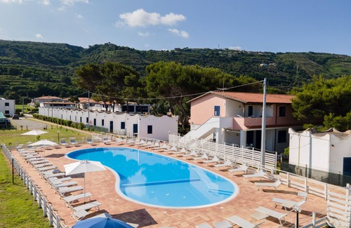Marina di Zambrone Apartment | Villaggio Residence Emmesse Appartamento Standard