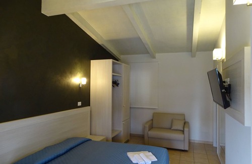 Cupra Marittima Hotel | Villaggio Verde Cupra