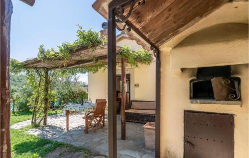 Antria House | Villamota