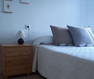 Villanua Apartment | VILLANUA ACOGEDOR PISO CON GARAJE, PADEL Y PISCINA