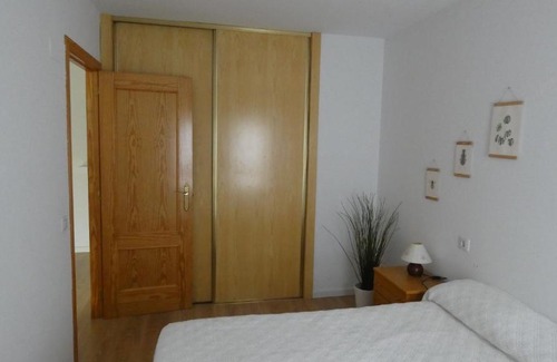 Villanua Apartment | VILLANUA ACOGEDOR PISO CON GARAJE, PADEL Y PISCINA