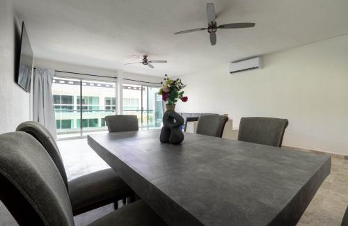 Granjas del Marques House | Villas Acapulco Punta Diamante