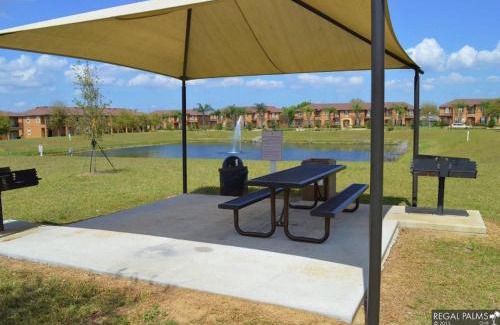 Regal Palms Apartment | Villas at Regal Palms-4 Bedroom3.5 bath Townhouse