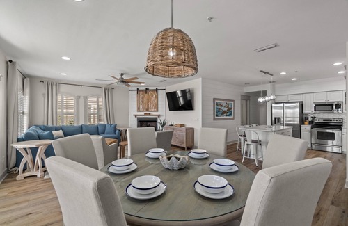 Seagrove Beach Villa | Villas at Seagrove - Walk to Beach, Pool, Free Golf Daily, 2 Bikes Incl, Slps 10