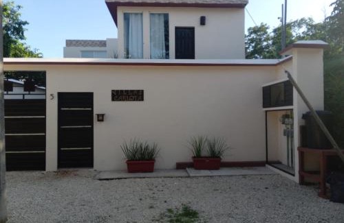 Alfredo V. Bonfil Bed & Breakfast | Villas Carlota Cancún