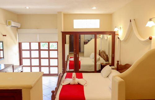 Isla Mujeres Hotel | Villas Coco Resort - Adults Only