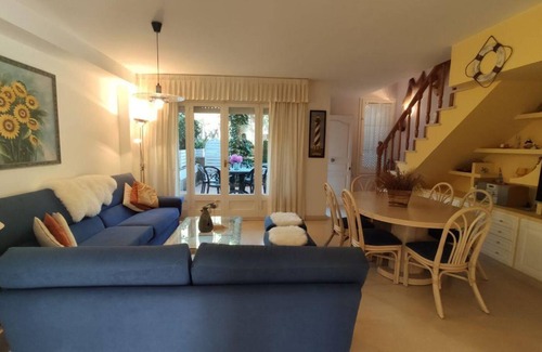 Platja d'Aro Ski Chalet | VILLAS COSETTE VILLA NURIA with pool and wifi in Playa de Aro