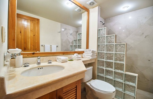 Puerto Aventuras House | Villas Del Mar D-105 By Lockey