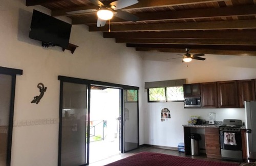 Uvita House | Villas Lambeau #2 - Ocean View - Fiber Optic/1BR 1 BA