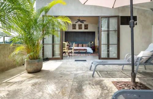 Manuel Antonio Apartment | Villas Luxury Suites Pool QUEPOS COSTA RICA