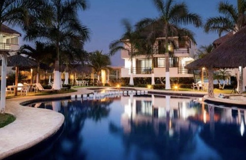 Coyuca de Benitez Hotel | villas playa azul