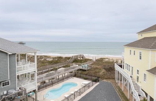 North Topsail Beach House | Villas View