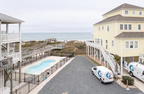North Topsail Beach House | Villas View