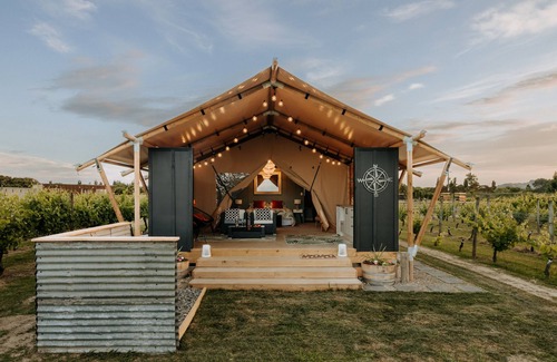 Clive RV Rental | Villas & Vines Glamping