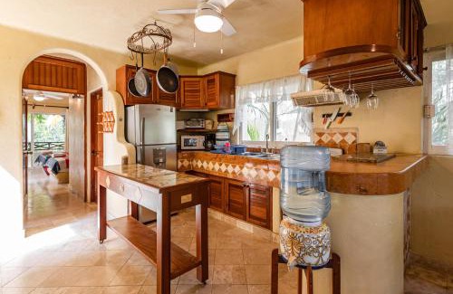 Playacar Fase I House | Villas Xaguar by PlayaSky