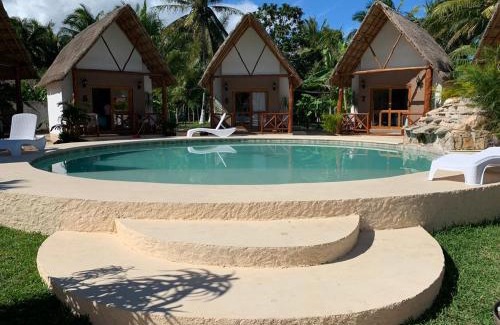 Chiquila Hotel | Villas yalahau