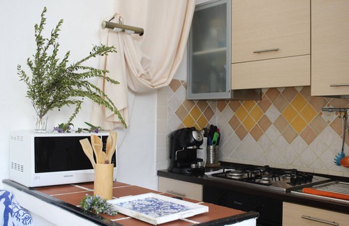 Villasimius House | Villasimius, air conditioning and pool. CIN code it039007b100000000
