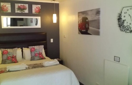 Summerstrand Bed & Breakfast | VillaVin at 25 Vigne