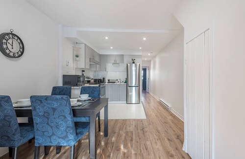 Sainte-Marie Apartment | Ville-Marie - Cozy Apartment