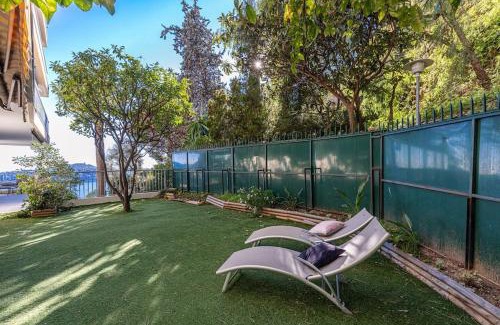 Villefranche-sur-Mer Apartment | Villefranche Sur Mer:Appartement-villa, Vue mer, jardin, parking.