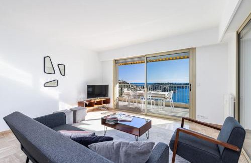 Villefranche-sur-Mer Apartment | Villefranche Sur Mer:Appartement-villa, Vue mer, jardin, parking.