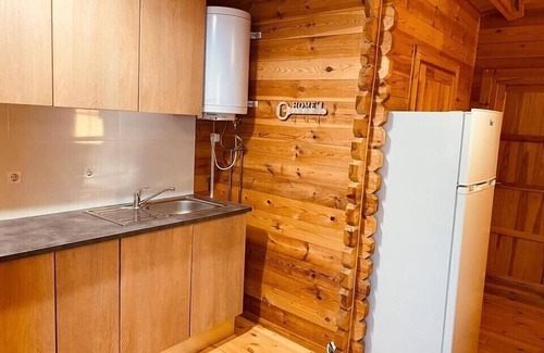 Canidelo Cottage | Villelay- House 5 with two bedrooms, kitchenette and bathroom and air conditioning