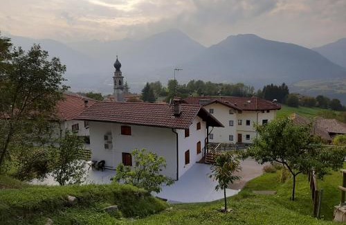 Comano Terme Apartment | Villetta Casale