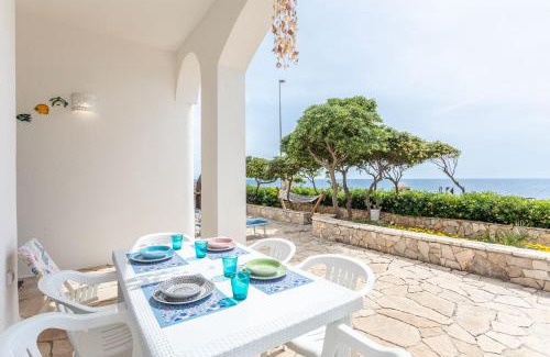 Capilungo House | Villetta Fonni fronte mare - Apulia Home