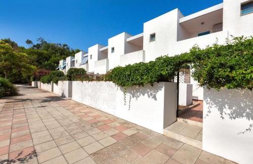 Torre dell'Orso Apartment | Villino SabryStyle by BarbarHouse